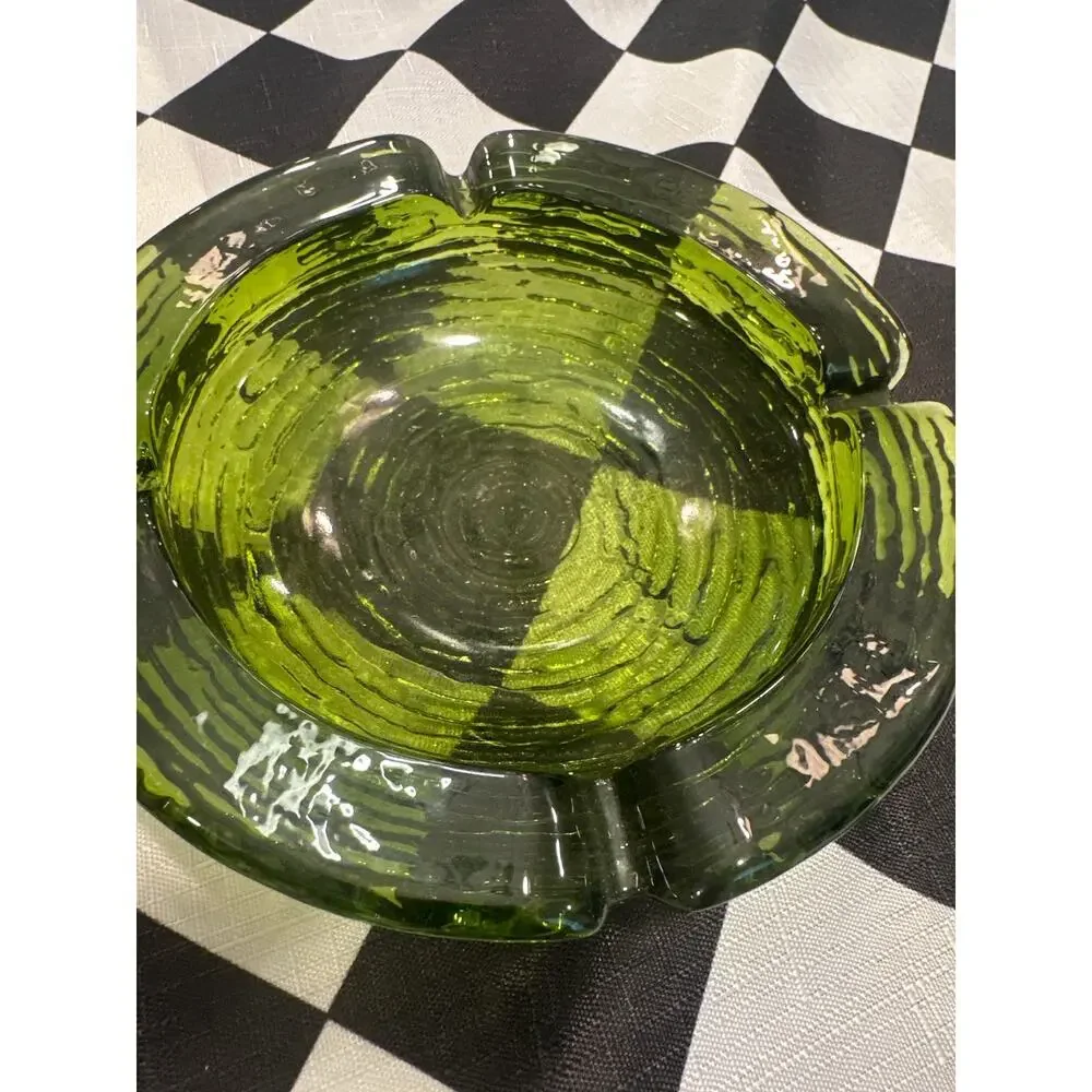 Vintage Anchor Hocking Soreno Green Glass Pressed Bark Pattern Round Ashtray